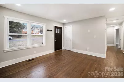 1221 Rollingwood Drive, Charlotte, NC 28217 - Photo 10