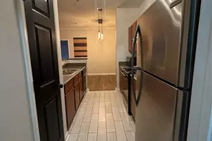 300 Vista Lake Dr, Candler, NC 28715 - Photo 6