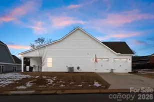 2004 Bonds Ln, Fort Mill, SC 29715 - Photo 36