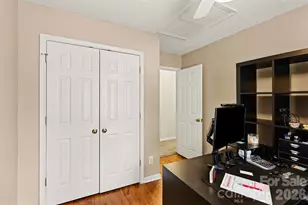 6421 Skyline Dr, Charlotte, NC 28269 - Photo 26