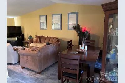 6417 Holly Knoll Drive, Charlotte, NC 28227 - Photo 2