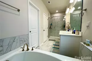 9033 Buckley Ct, Charlotte, NC 28269 - Photo 10