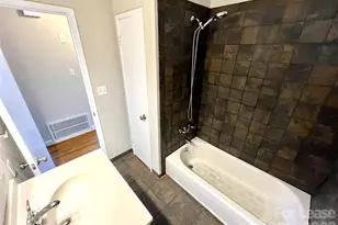 4334 Applegate Rd, Charlotte, NC 28209 - Photo 12