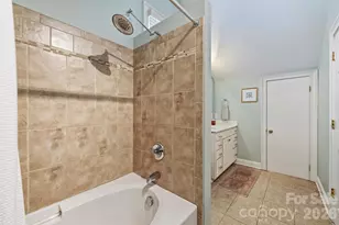 2804 Whiting Ave, Charlotte, NC 28205 - Photo 22