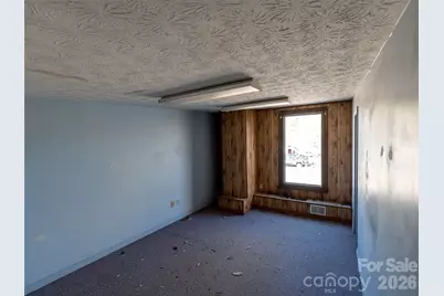 3264 Broad Street, Clyde, NC 28721 - Photo 18