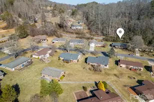 118 Resada Dr, Brevard, NC 28712 - Photo 4