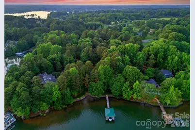 170 Iron Gate Circle, Mooresville, NC 28117 - Photo 8