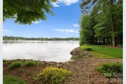 170 Iron Gate Circle, Mooresville, NC 28117 - Photo 32