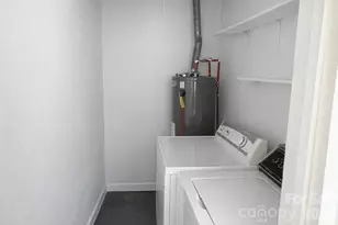 310 Hollis Rd, Charlotte, NC 28209 - Photo 30