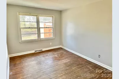 310 Hollis Road, Charlotte, NC 28209 - Photo 10