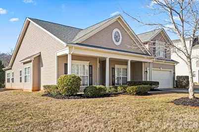 8227 Four Sisters Lane, Charlotte, NC 28215 - Photo 2