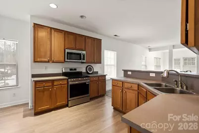 8227 Four Sisters Lane, Charlotte, NC 28215 - Photo 14