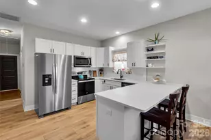 549 Castlewood Cir, Rock Hill, SC 29730 - Photo 6