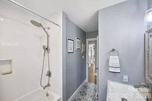 1419 Stoneyridge Dr, Charlotte, NC 28214 - Photo 18