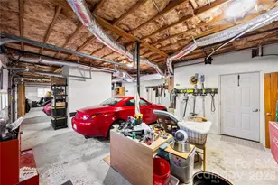 1419 Stoneyridge Dr, Charlotte, NC 28214 - Photo 36