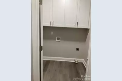 2560 S Jake Alexander Boulevard S #4, Salisbury, NC 28146 - Photo 4