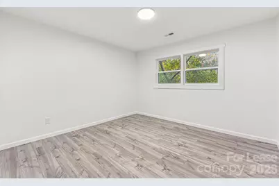 530 11th Street Place SW, Hickory, NC 28602 - Photo 20