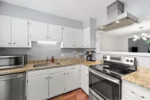 8078 Knights Bridge Rd, Charlotte, NC 28210 - Photo 8