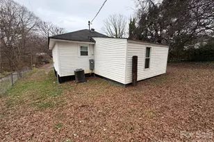 2037 S Pine Dr, Gastonia, NC 28054 - Photo 10
