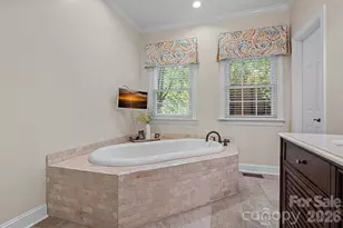 18800 Boundary Oaks Ct, Davidson, NC 28036 - Photo 20