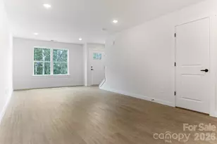 885 W 25th St, Newton, NC 28658 - Photo 12