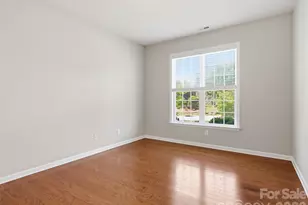1 Breyerton Ct, Asheville, NC 28804 - Photo 6