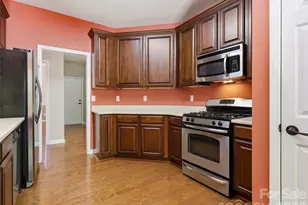 1 Breyerton Ct, Asheville, NC 28804 - Photo 18