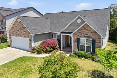 1 Breyerton Court, Asheville, NC 28804 - Photo 1