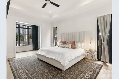 313 Wonderwood Drive, Charlotte, NC 28211 - Photo 16