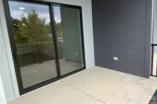 19546 Greentree Way, Cornelius, NC 28031 - Photo 12