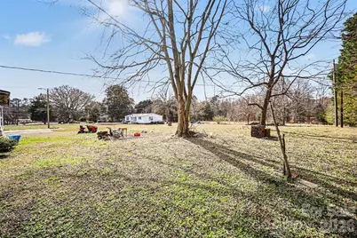 5191 Fewell Road, Clover, SC 29710 - Photo 4