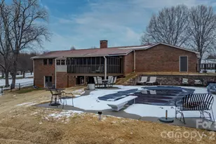 1621 Dakota Dr, Hudson, NC 28638 - Photo 6