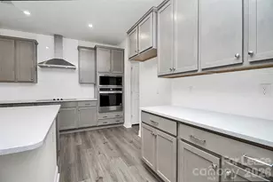 6029 Mariemont Cir, Charlotte, NC 28226 - Photo 14