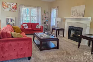 28 Sweetbriar Ct, Asheville, NC 28803 - Photo 6
