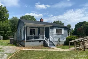 1323 7th St, Statesville, NC 28677 - Photo 1