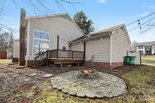 8414 Woodford Bridge Dr, Charlotte, NC 28216 - Photo 26