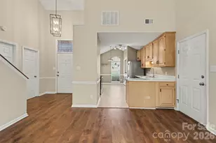 8414 Woodford Bridge Dr, Charlotte, NC 28216 - Photo 8