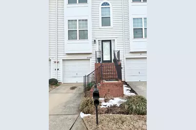 2750 Avalon Loop Road, Charlotte, NC 28269 - Photo 2