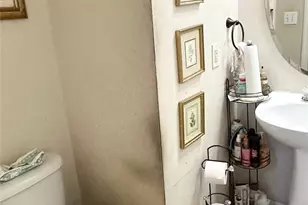 2750 Avalon Loop Rd, Charlotte, NC 28269 - Photo 10