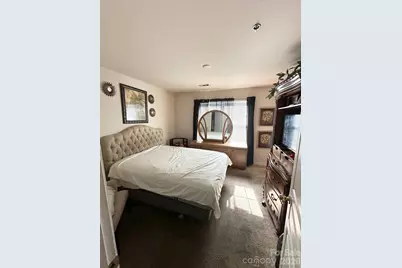 2750 Avalon Loop Road, Charlotte, NC 28269 - Photo 12