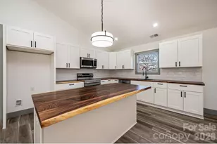 2540 Icard School Rd, Connelly Springs, NC 28612 - Photo 8