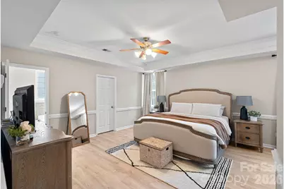 5710 Kirkwynd Commons Drive, Charlotte, NC 28278 - Photo 16