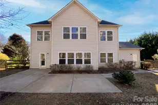 2128 Darian Way, Waxhaw, NC 28173 - Photo 20