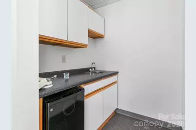 1070 Tunnel Road #4, Asheville, NC 28805 - Photo 10