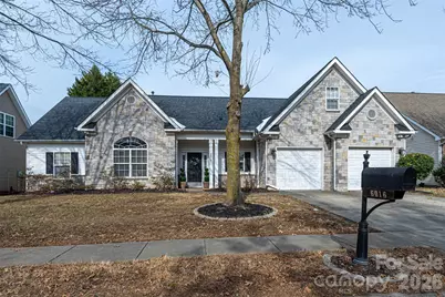 6016 Kirkwynd Commons Drive, Charlotte, NC 28278 - Photo 1