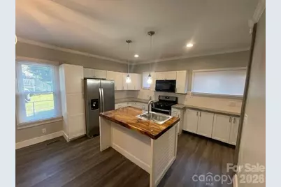 443 17th Street, Cramerton, NC 28032 - Photo 6