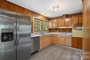 68 Imperial Ct, Asheville, NC 28803 - Photo 8