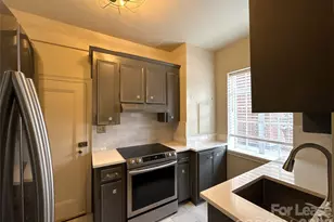 301 W 10th St, Charlotte, NC 28202 - Photo 4