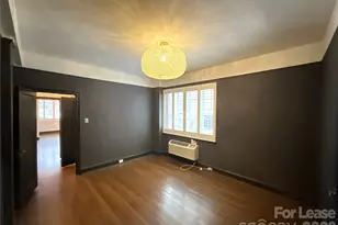 301 W 10th St, Charlotte, NC 28202 - Photo 14