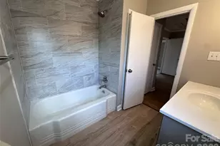 33 Lake St, Badin, NC 28009 - Photo 8